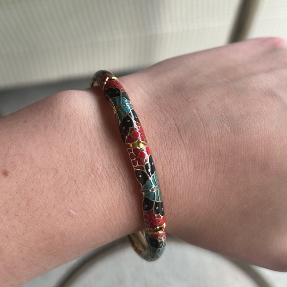 Vintage Cloissone Black and Gold Butterfly Bangle Bracelet - Picture 5 of 5